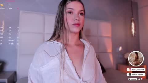 Snapshot of alisa_roldan chatting on 12-06-24, 11:54 online show from 12-06-24, 11:54