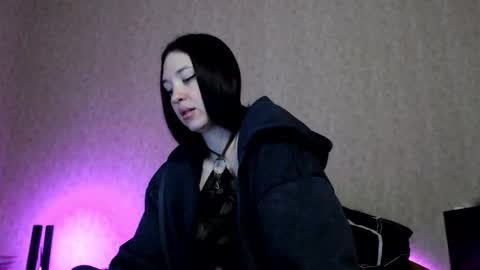 alisaadoll online show from 11-09-25, 01:09