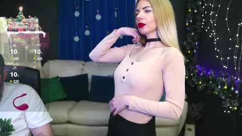 Snapshot of alisaaleks chatting on 01-03-25, 06:24 Alisa Aleks online show from 01-03-25, 06:24