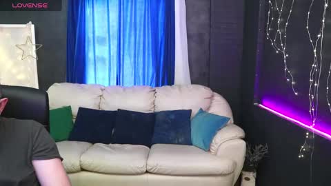 Snapshot of alisaaleks chatting on 02-27-25, 12:23 Alisa Aleks online show from 02-27-25, 12:23