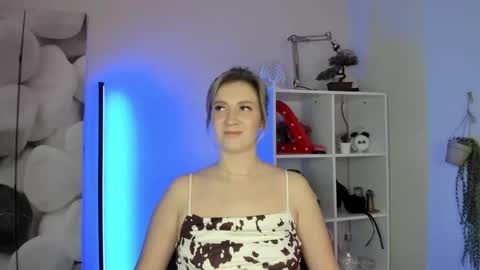 AlisaLady24 online show from 11-20-25, 07:08