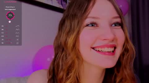 Snapshot of alisavine chatting on 04-22-26, 06:09 Alisa online show from 04-22-26, 06:09