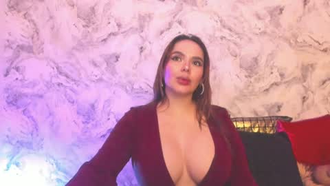 Snapshot of alisha_indira_ chatting on 12-22-24, 03:44 Andrea online show from 12-22-24, 03:44