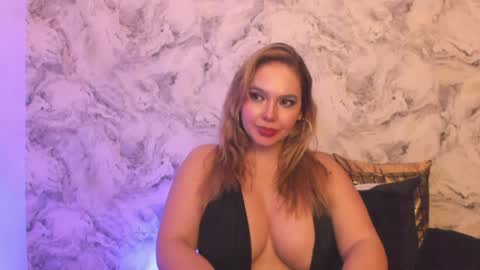 Snapshot of alisha_indira_ chatting on 01-31-25, 01:54 Andrea online show from 01-31-25, 01:54