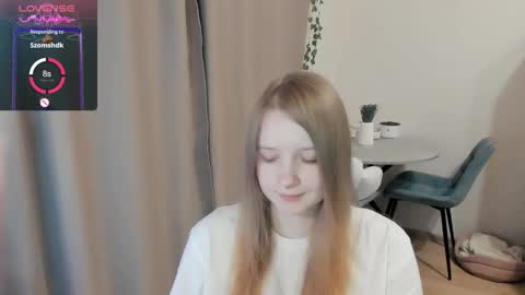 Alya online show from 09-10-25, 08:31