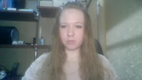 alisha_xi online show from 12-21-25, 10:00