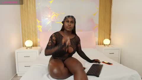 Snapshot of alishadixon chatting on 09-13-25, 11:54 Alisha online show from 09-13-25, 11:54