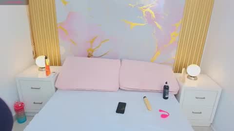 Snapshot of alishadixon chatting on 10-09-25, 12:14 Alisha online show from 10-09-25, 12:14