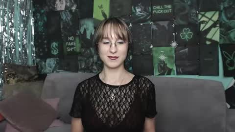 alishakelly online show from 11-30-25, 05:44