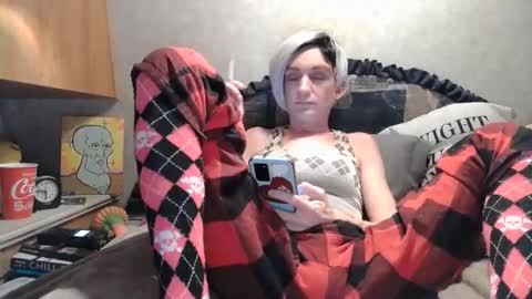 Alisha online show from 11-15-25, 03:37