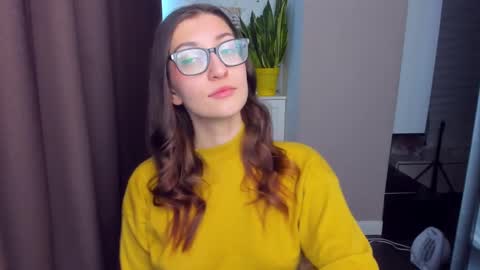 Snapshot of alishamurray chatting on 12-13-24, 11:34 Alina online show from 12-13-24, 11:34