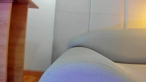 Snapshot of alishapalmer chatting on 01-18-25, 04:10 online show from 01-18-25, 04:10