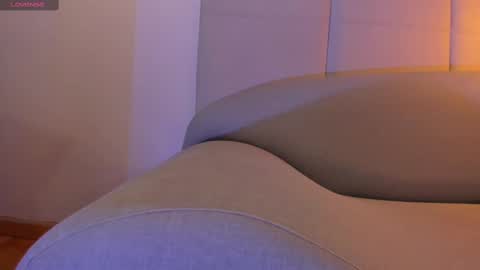Snapshot of alishapalmer chatting on 02-10-25, 06:56 online show from 02-10-25, 06:56