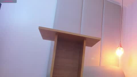 Snapshot of alishapalmer chatting on 02-21-25, 07:10 online show from 02-21-25, 07:10