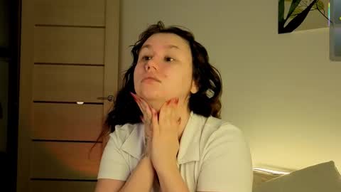 Alisia online show from 11-07-25, 08:47