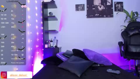 alison_wynter online show from 10-24-25, 04:09