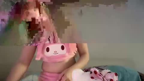 Ecate online show from 10-07-25, 01:41