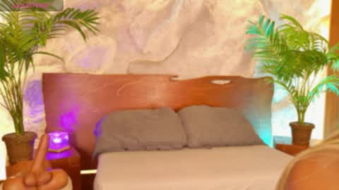 Alison Moon  online show from 05-09-26, 11:32