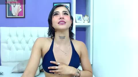 aliss_diiaz online show from 02-13-25, 10:54