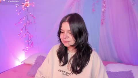 Mia online show from 07-24-26, 01:58