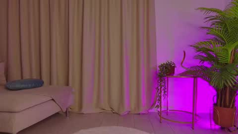 Snapshot of alissa_foxx chatting on 09-12-25, 05:40 alissa_foxx online show from 09-12-25, 05:40