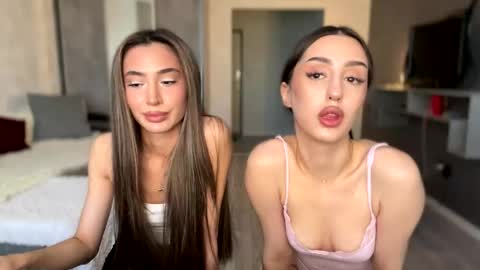 Alissa online show from 05-07-26, 01:05