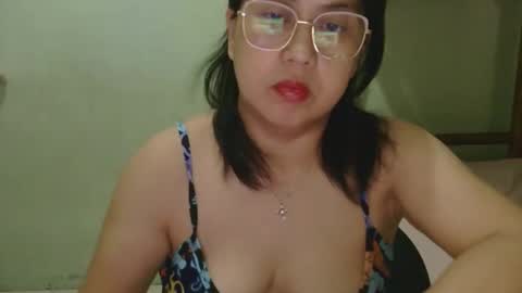 alissalove18 online show from 04-28-26, 02:27