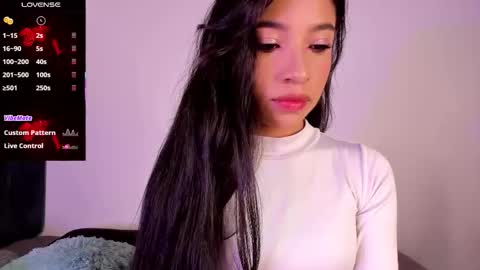 Mara  Isabel online show from 09-14-25, 07:46