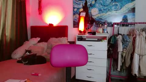 alissesallie_ online show from 11-05-25, 09:15