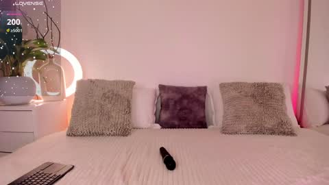 Snapshot of alisson_81 chatting on 01-21-25, 07:04 alisson_81 online show from 01-21-25, 07:04