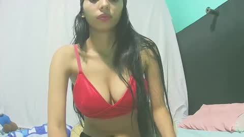 Snapshot of alisson__wood chatting on 11-16-25, 03:06 ALISON WOOD online show from 11-16-25, 03:06