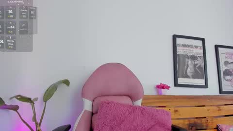 Alisson  online show from 03-06-26, 09:33