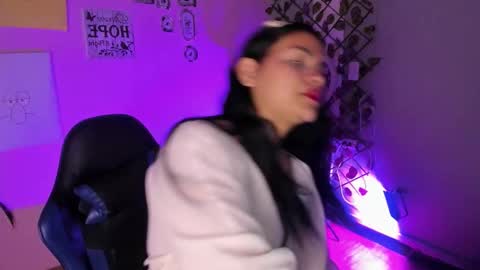 alisson_evans__ online show from 11-24-25, 11:32