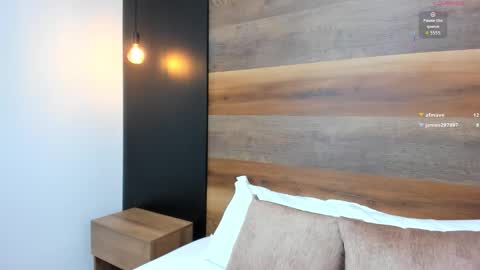 alisson_girl_ online show from 11-28-25, 07:27