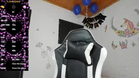 Alisson hoffman05 online show from 05-08-26, 06:46