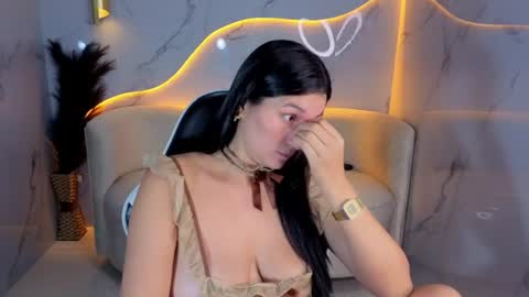 alisson_tx_ online show from 07-23-26, 01:58