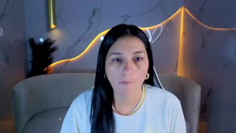 alisson_tx_ online show from 07-24-26, 08:34