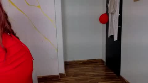 Snapshot of alissoncole_ chatting on 03-12-26, 07:53 Alisson online show from 03-12-26, 07:53