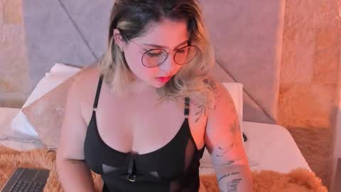 Alisson Joness online show from 01-15-26, 04:28