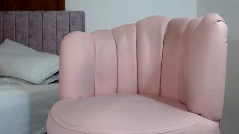 alisson online show from 02-05-25, 02:40