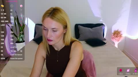 Snapshot of alisssarose chatting on 11-15-25, 05:20 alisssarose online show from 11-15-25, 05:20