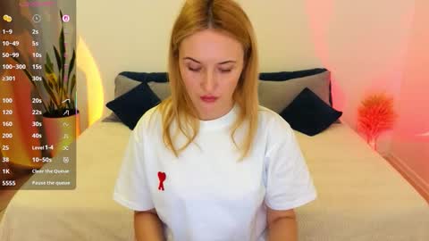 Snapshot of alisssarose chatting on 02-26-26, 07:35 alisssarose online show from 02-26-26, 07:35