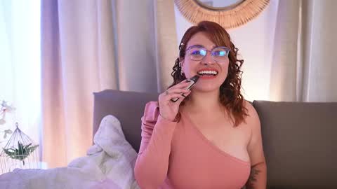 Snapshot of alix_bay chatting on 03-03-25, 08:11 Alix online show from 03-03-25, 08:11