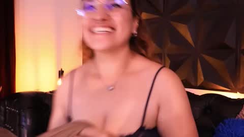 Snapshot of alix_bay chatting on 03-09-26, 03:32 Alix online show from 03-09-26, 03:32