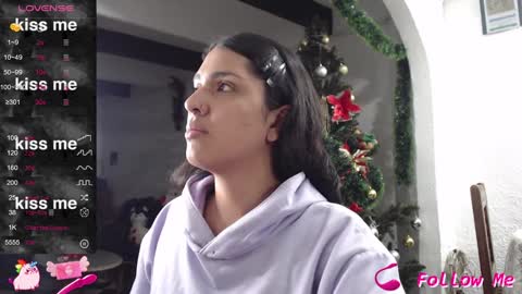 Alix online show from 12-02-24, 01:47