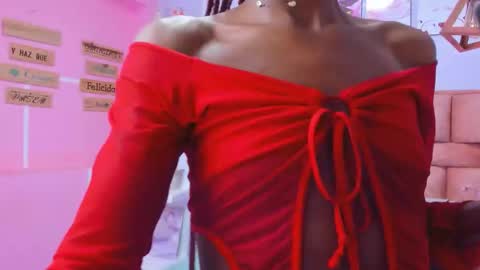 Snapshot of alix_noa chatting on 09-29-25, 08:13 alix noa online show from 09-29-25, 08:13