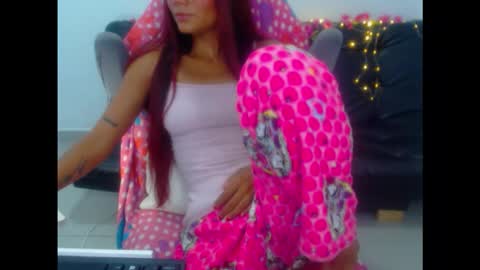 alixxe_ online show from 02-03-26, 04:01