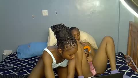 aliyah001 online show from 10-23-25, 11:20