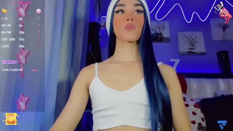 Snapshot of aliz_free chatting on 01-05-25, 03:53 aliz_free online show from 01-05-25, 03:53