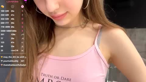 Snapshot of alizavigneau chatting on 03-05-26, 06:26 Alice online show from 03-05-26, 06:26
